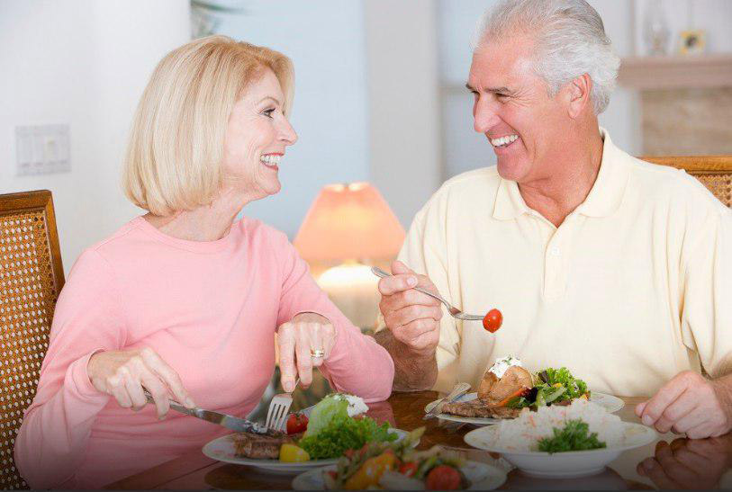 تغذیه مناسب سالمندان کدام است؟